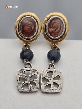 Vintage Liz Claiborne LCI Egyptian Revival Scarab Dangle Earrings Gold Tone 1.5"